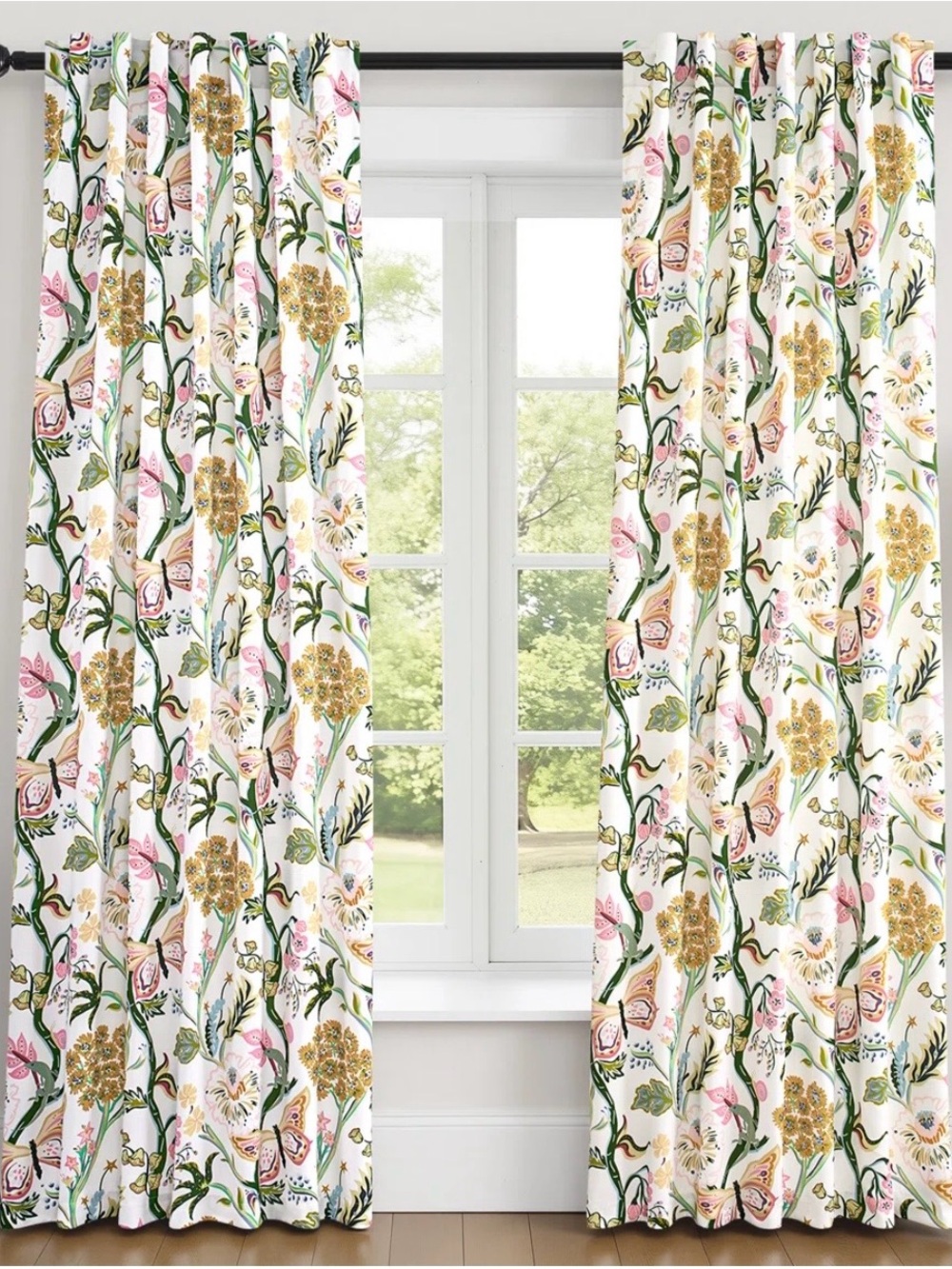 NWT Floral Botanical Curtain Panels in White, Pink & Green 52” x 84”
